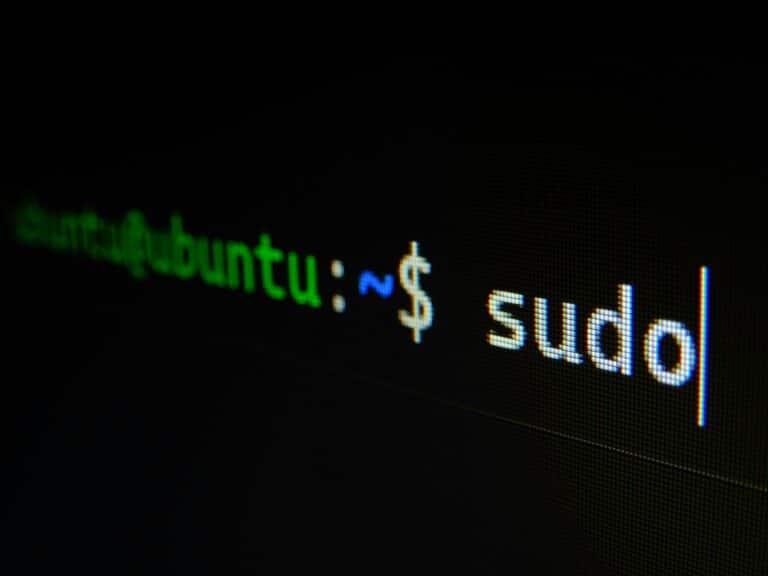 Linux kernel programozás és eszközmeghajtó fejlesztés